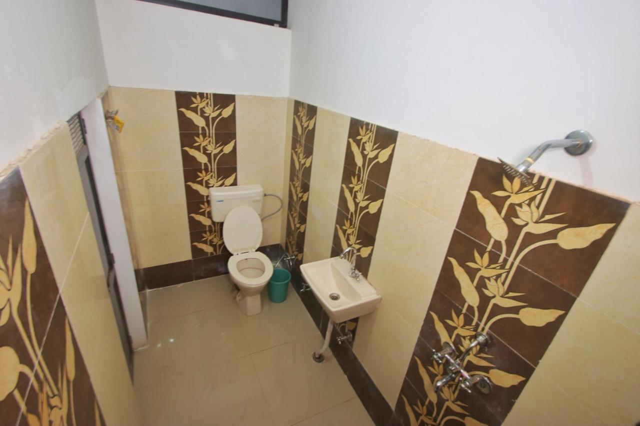 Deluxe Double Room with Balcony,1187468710:JPEG